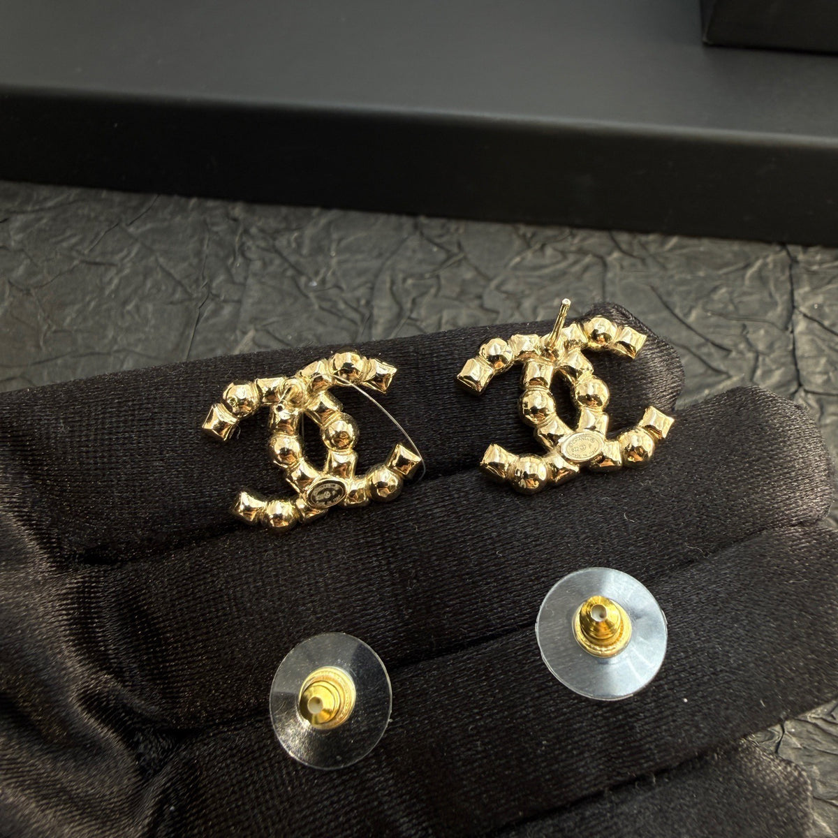 Chanel - Other - Crystal - Gold