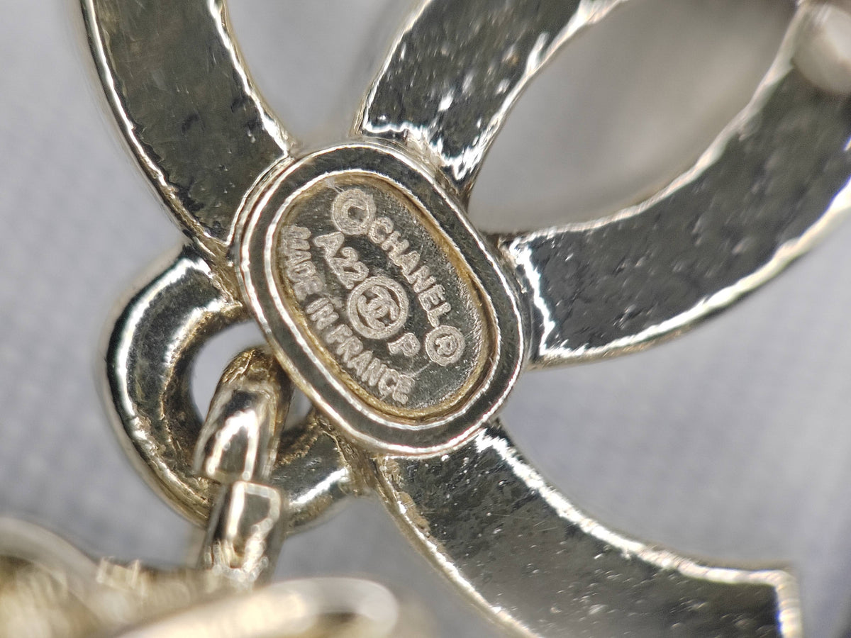 Chanel - Other - Crystal - Gold