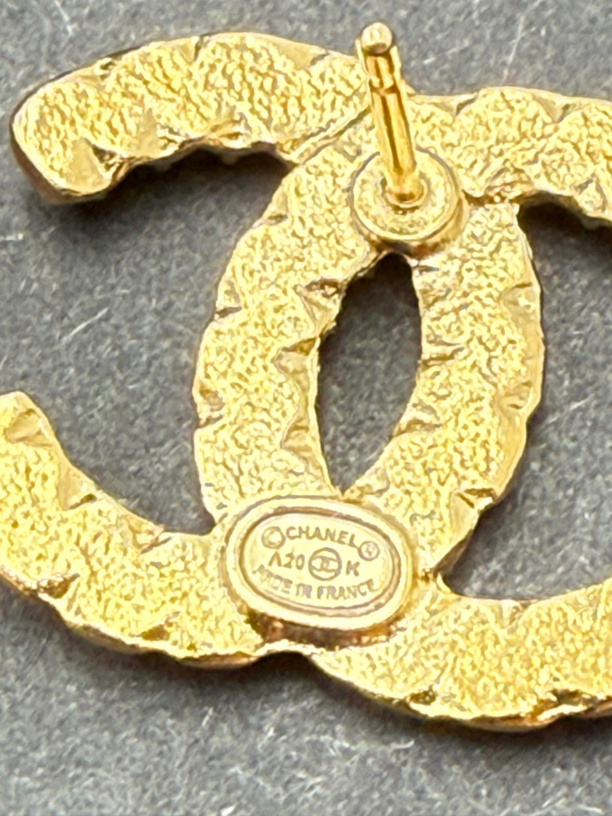 Chanel - Other - Crystal - Gold