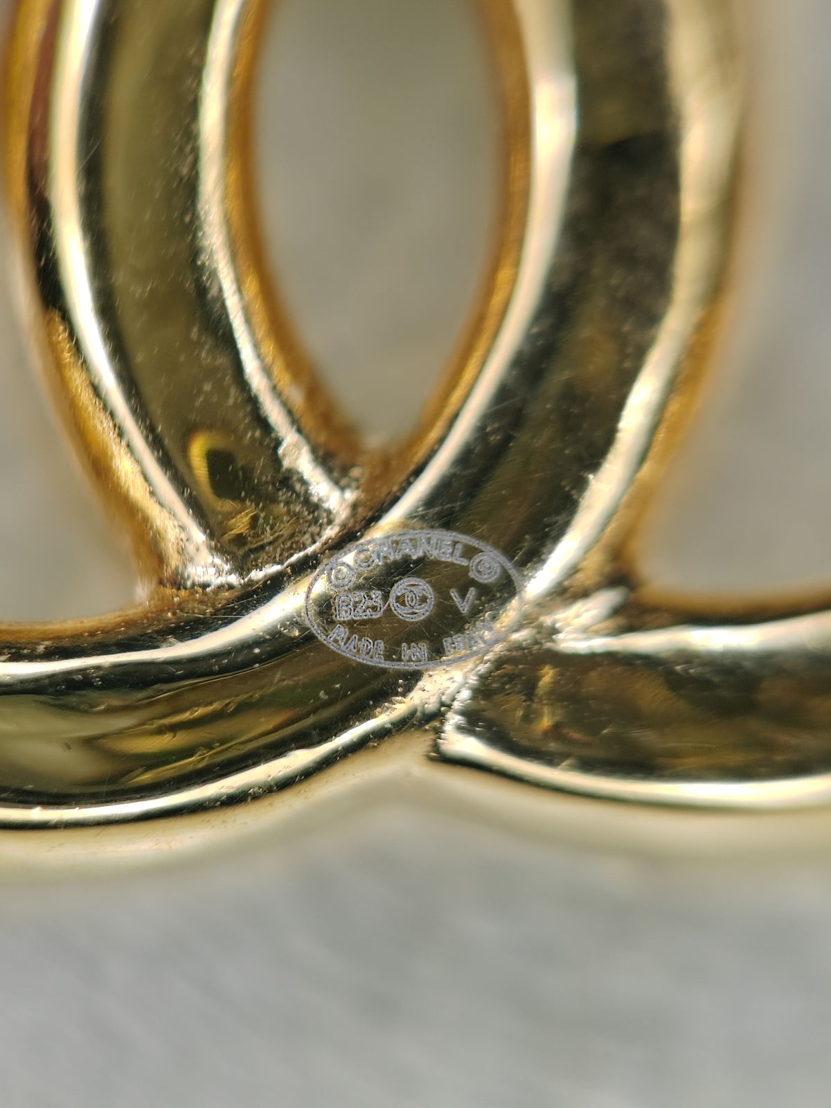 Chanel - Other - Crystal - Gold