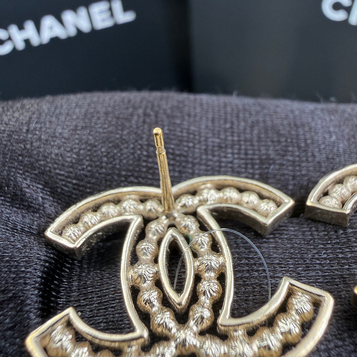 Chanel - Other - Crystal - Gold