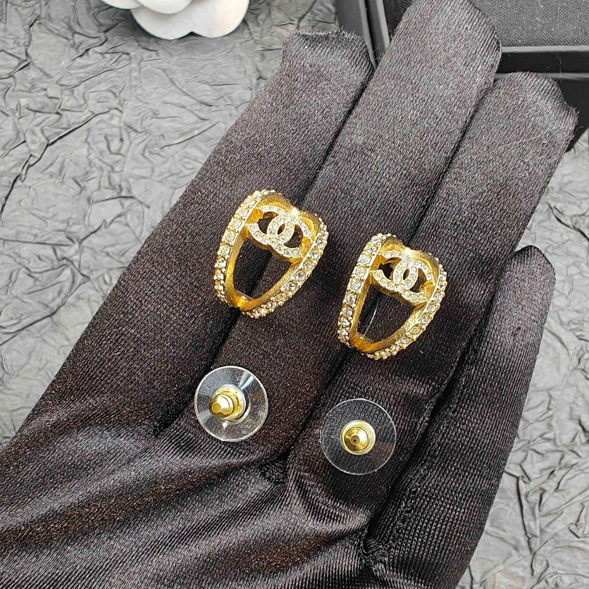Chanel - Other - Crystal - Gold