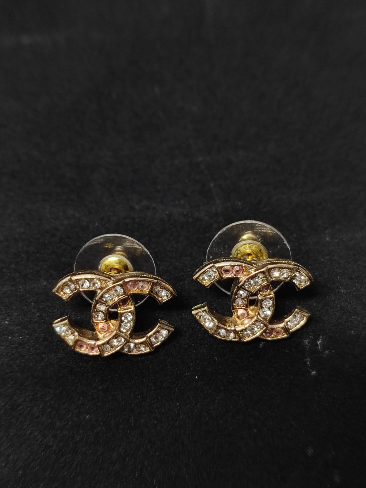 Chanel - Other - Crystal - Gold