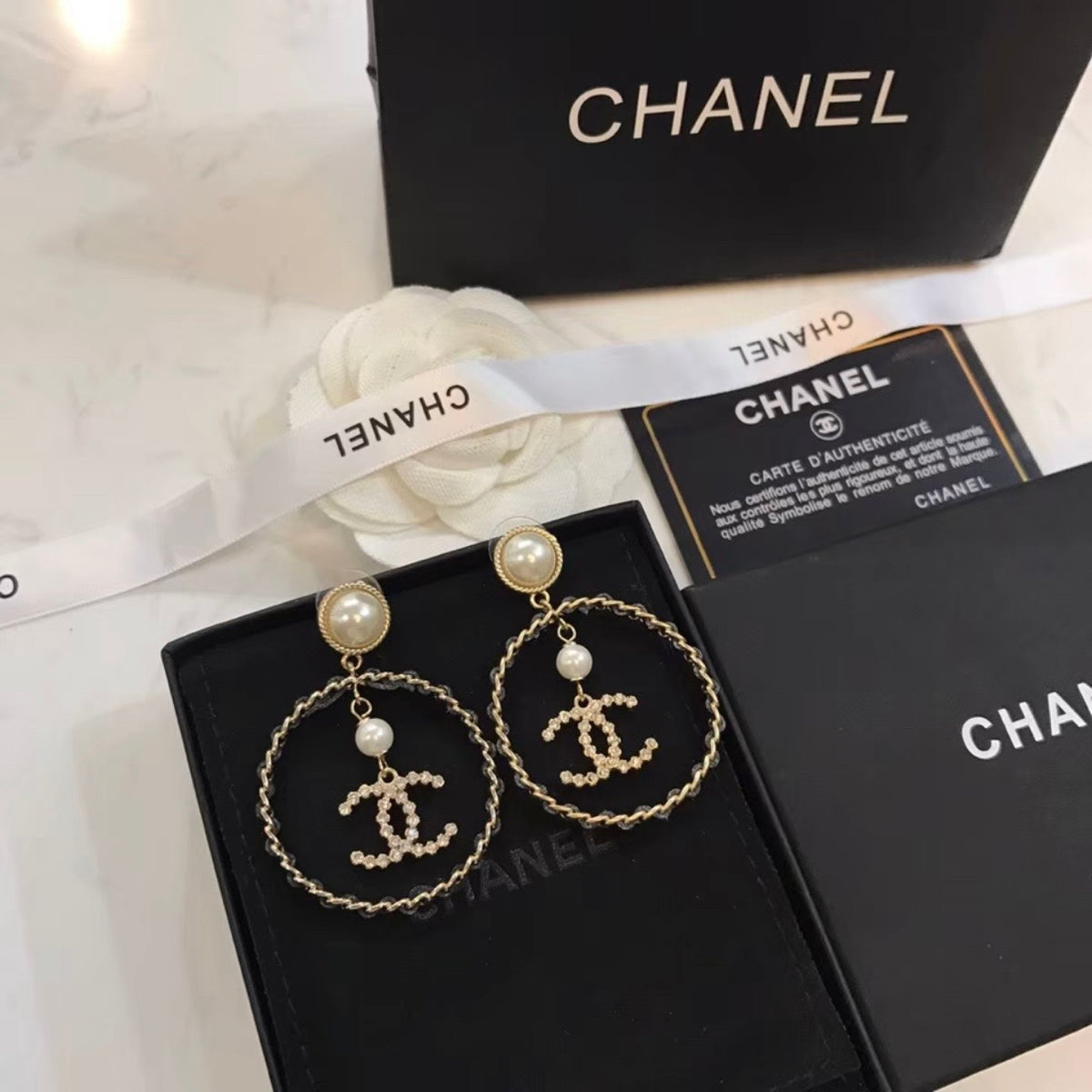 Chanel - Other - Crystal - Gold