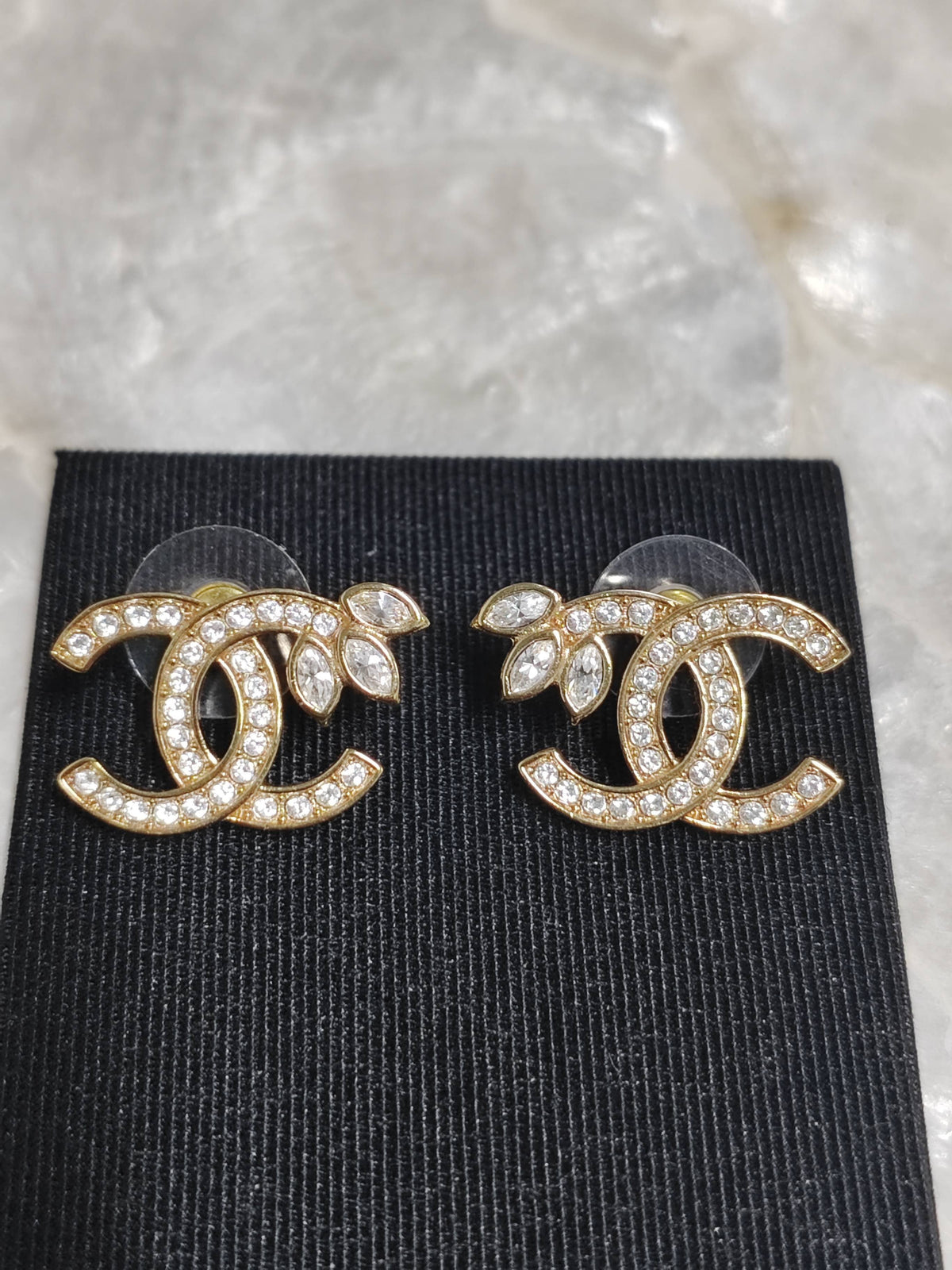 Chanel - Other - Crystal - Gold