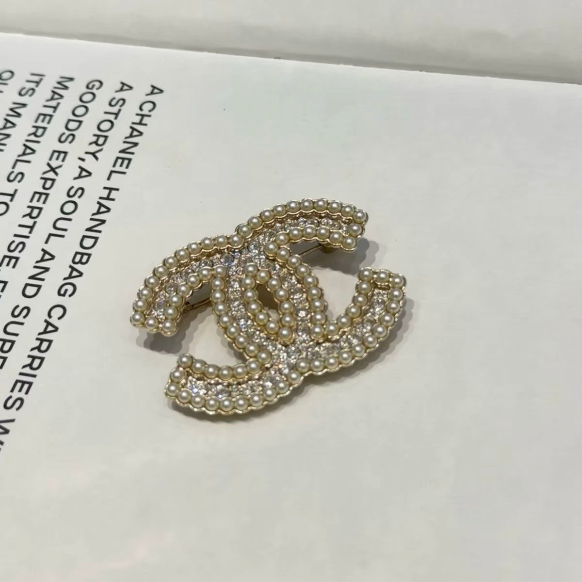 Chanel - Other - Crystal - Gold