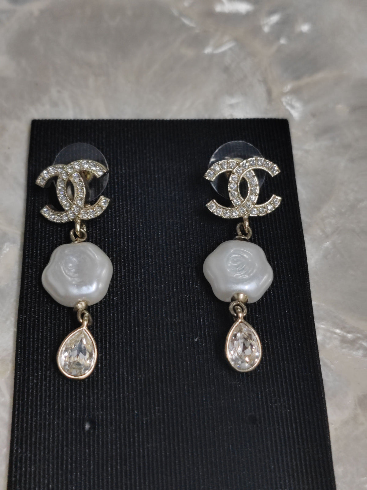 Chanel - Other - Crystal - Gold