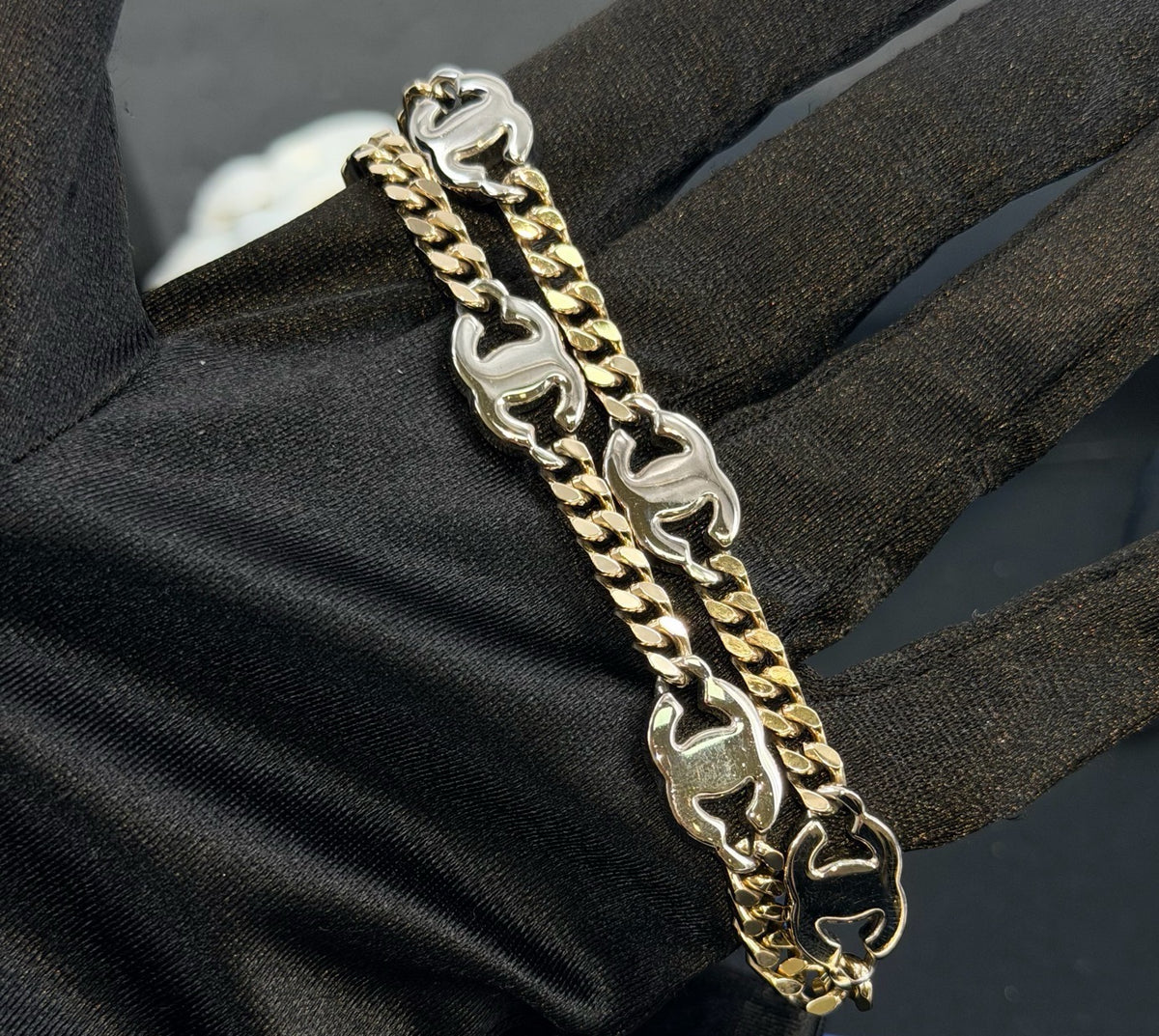Chanel - Other - Crystal - Gold