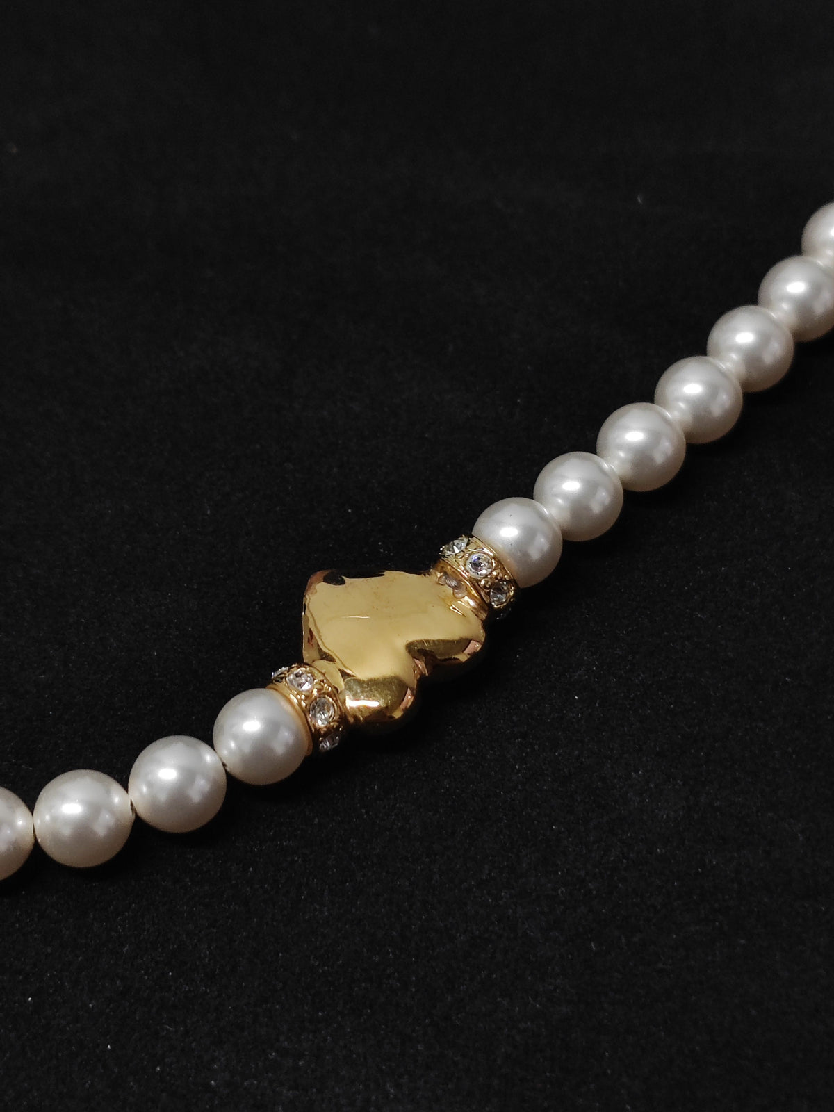 Chanel - Other - Crystal - Gold