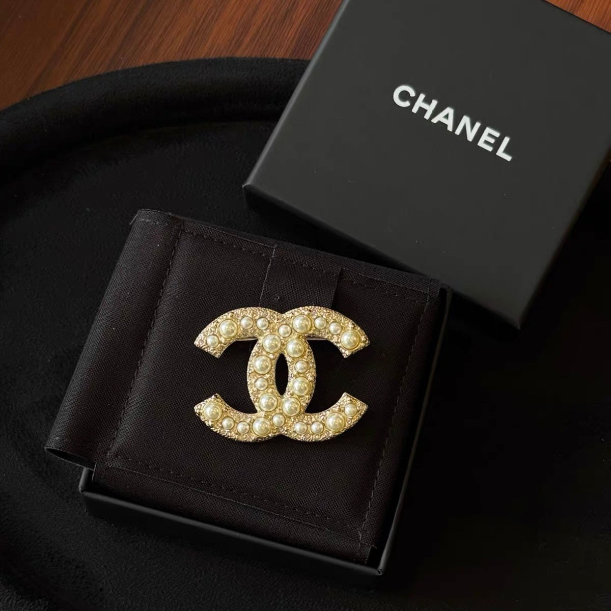 Chanel - Other - Crystal - Gold