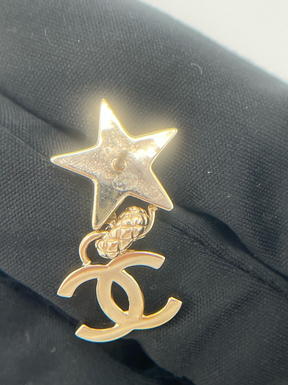Chanel - Other - Crystal - Gold