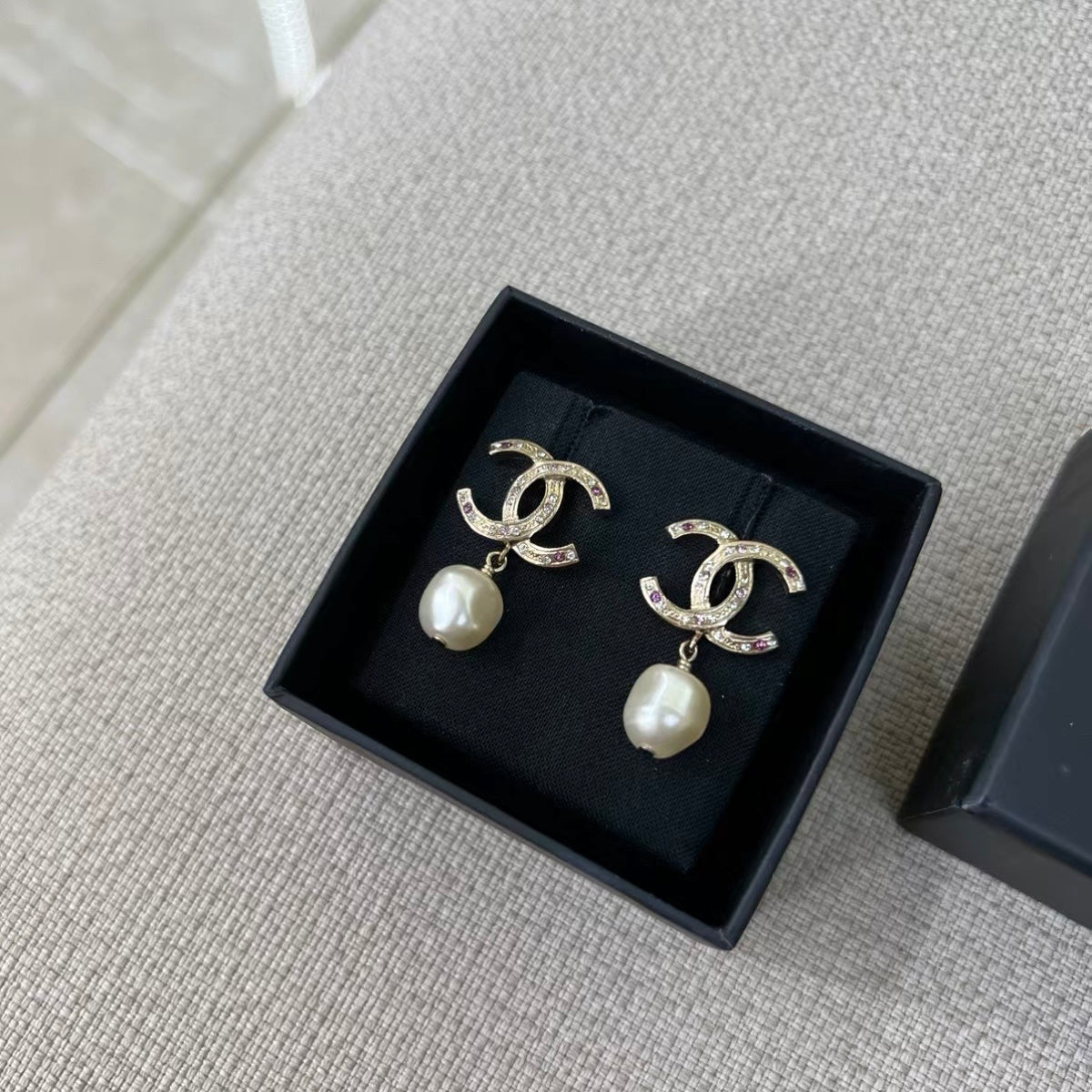 Chanel - Other - Crystal - Gold