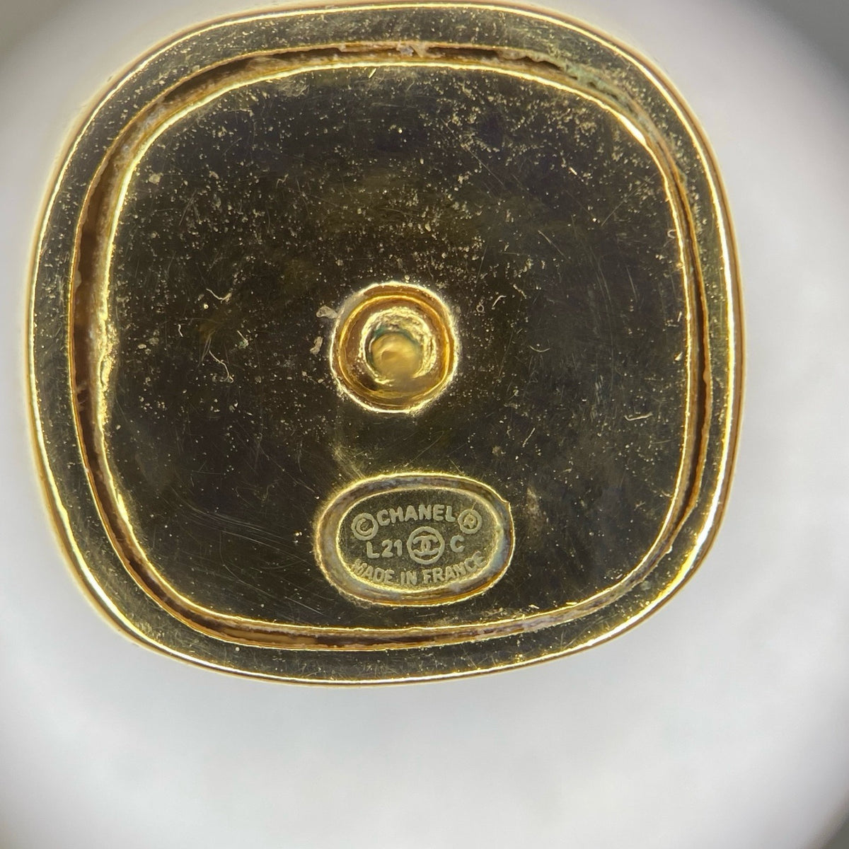 Chanel - Other - Crystal - Gold