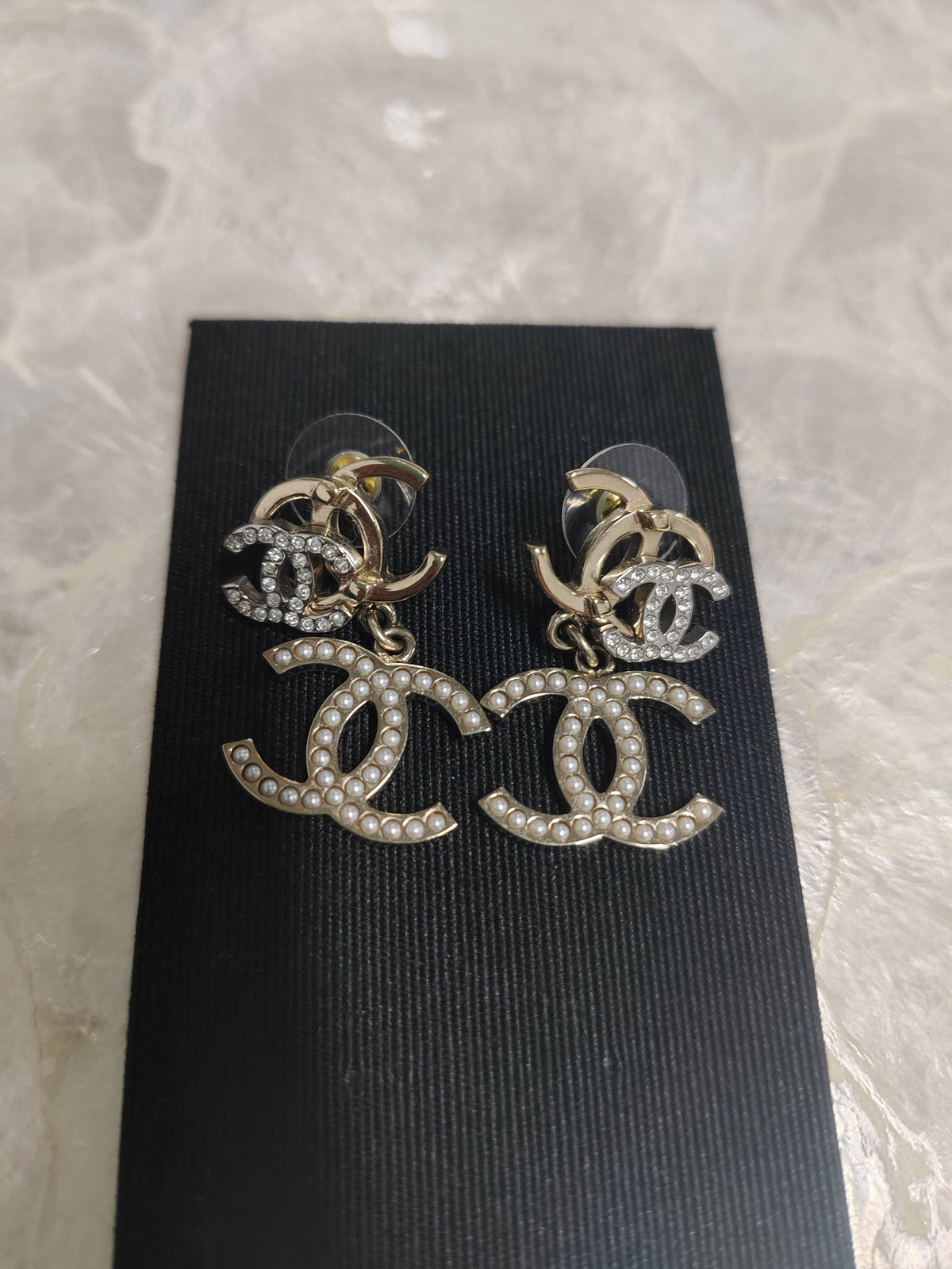 Chanel - Other - Crystal - Gold