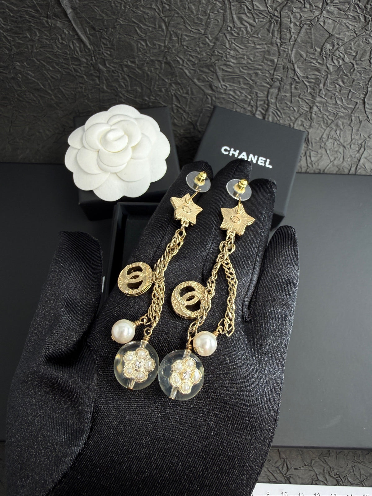 Chanel - Other - Crystal - Gold