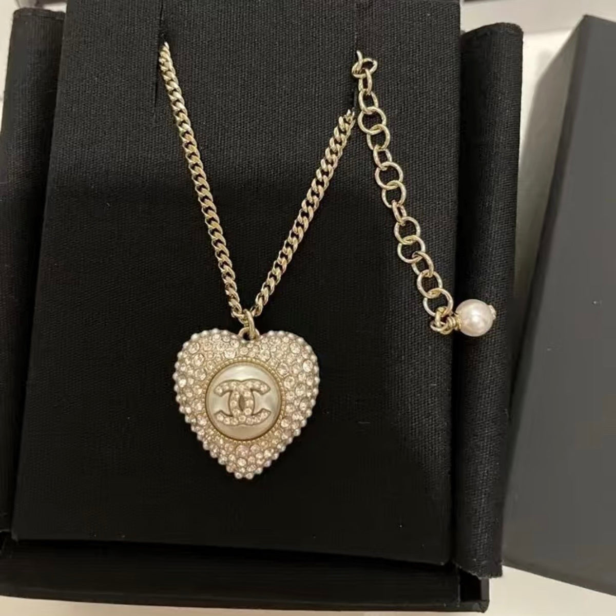 Chanel - Other - Crystal - Gold