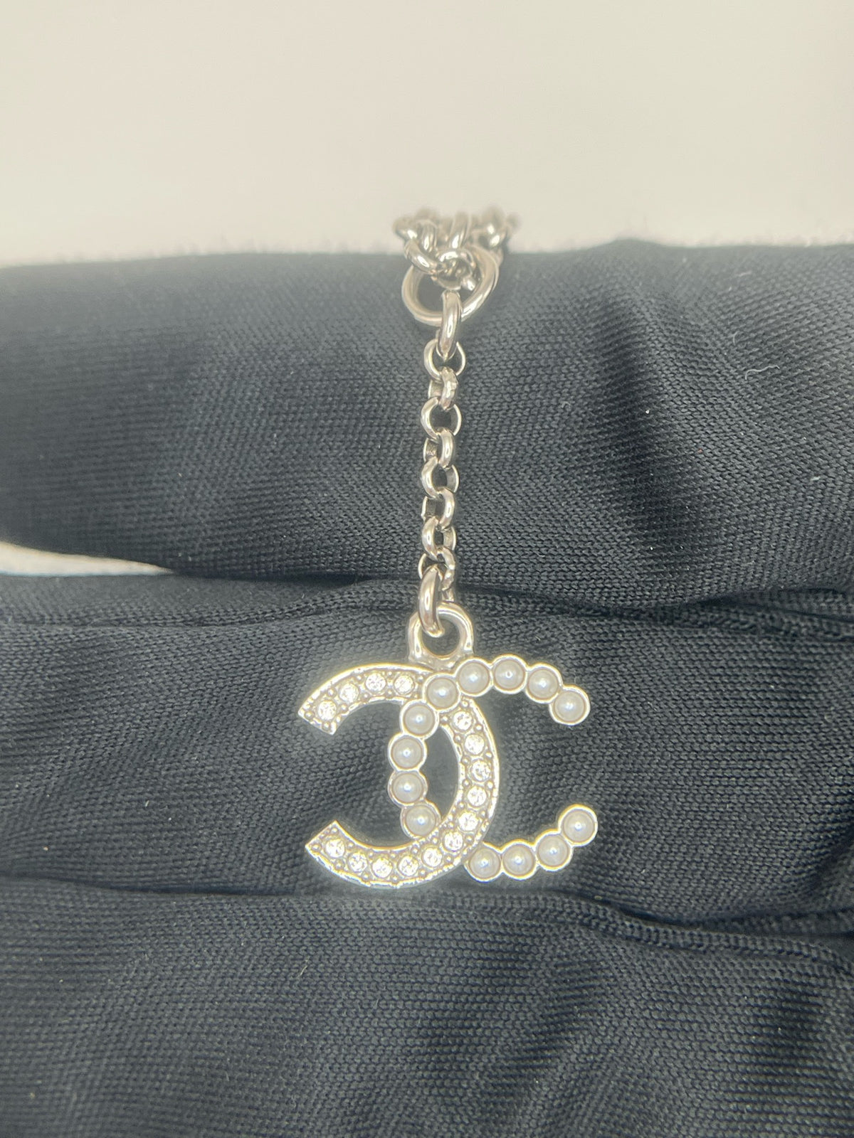 Chanel - Other - Crystal - Gold