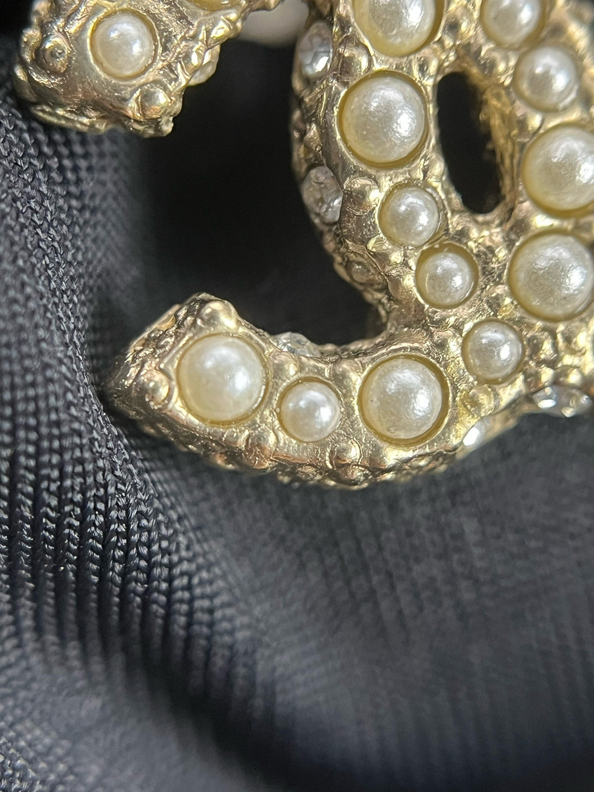 Chanel - Other - Crystal - Gold