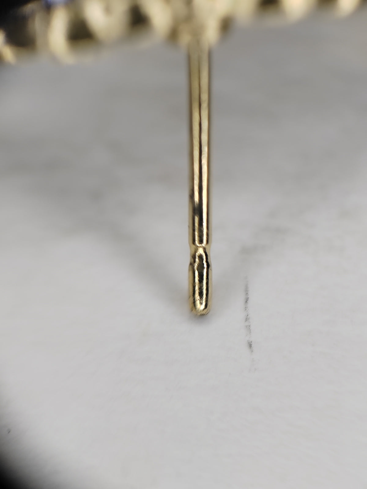 Chanel - Other - Crystal - Gold