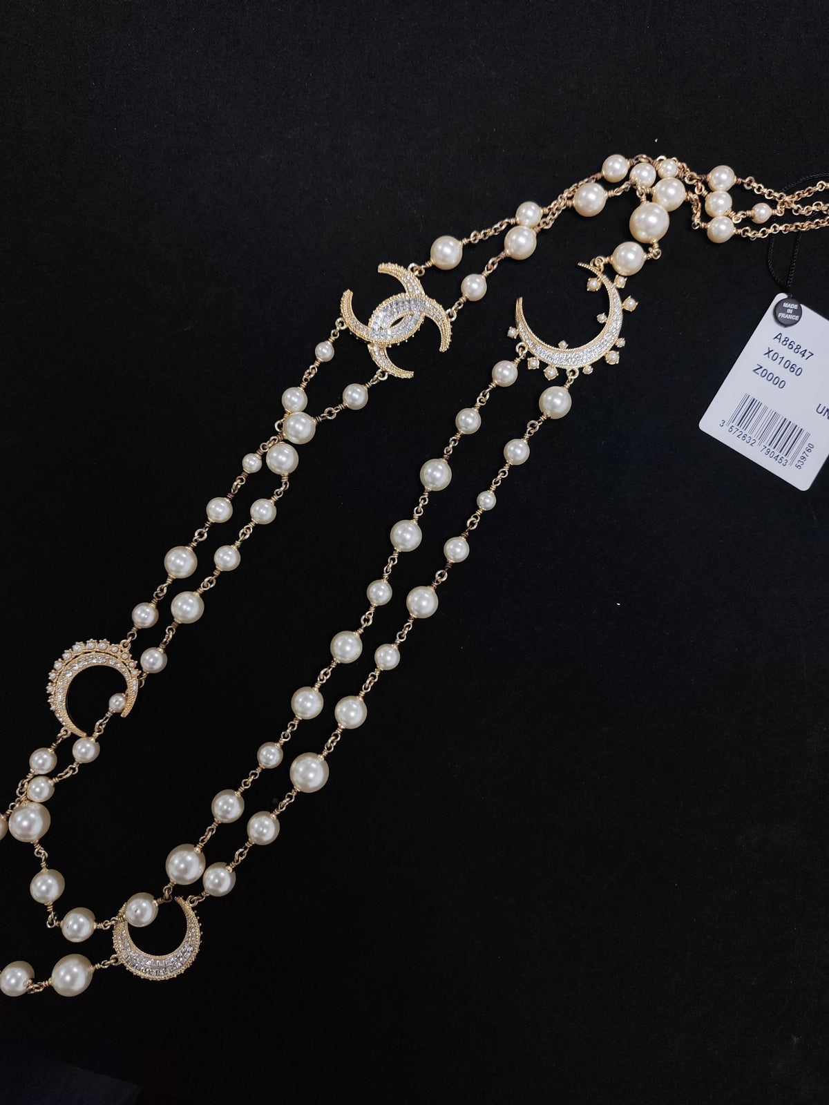 Chanel - Other - Crystal - Gold