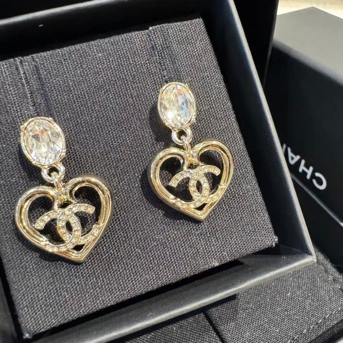 Chanel - Other - Crystal - Gold