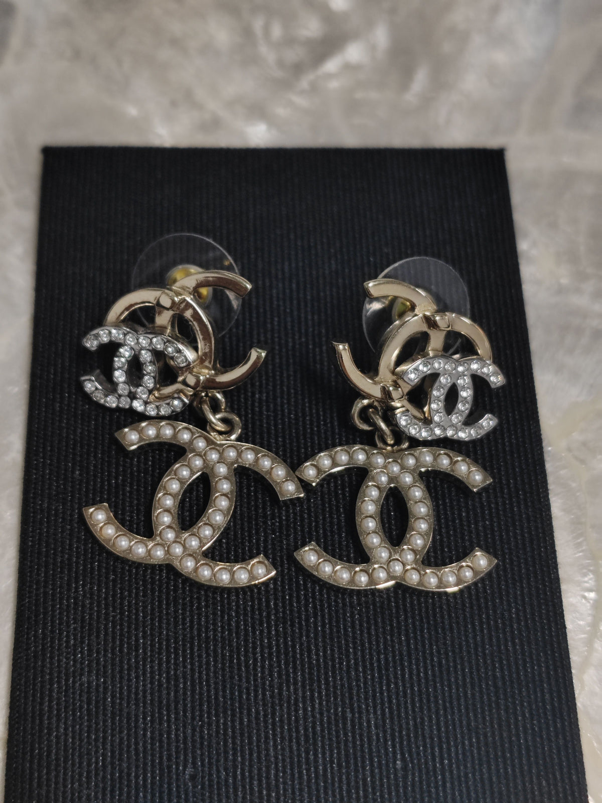 Chanel - Other - Crystal - Gold