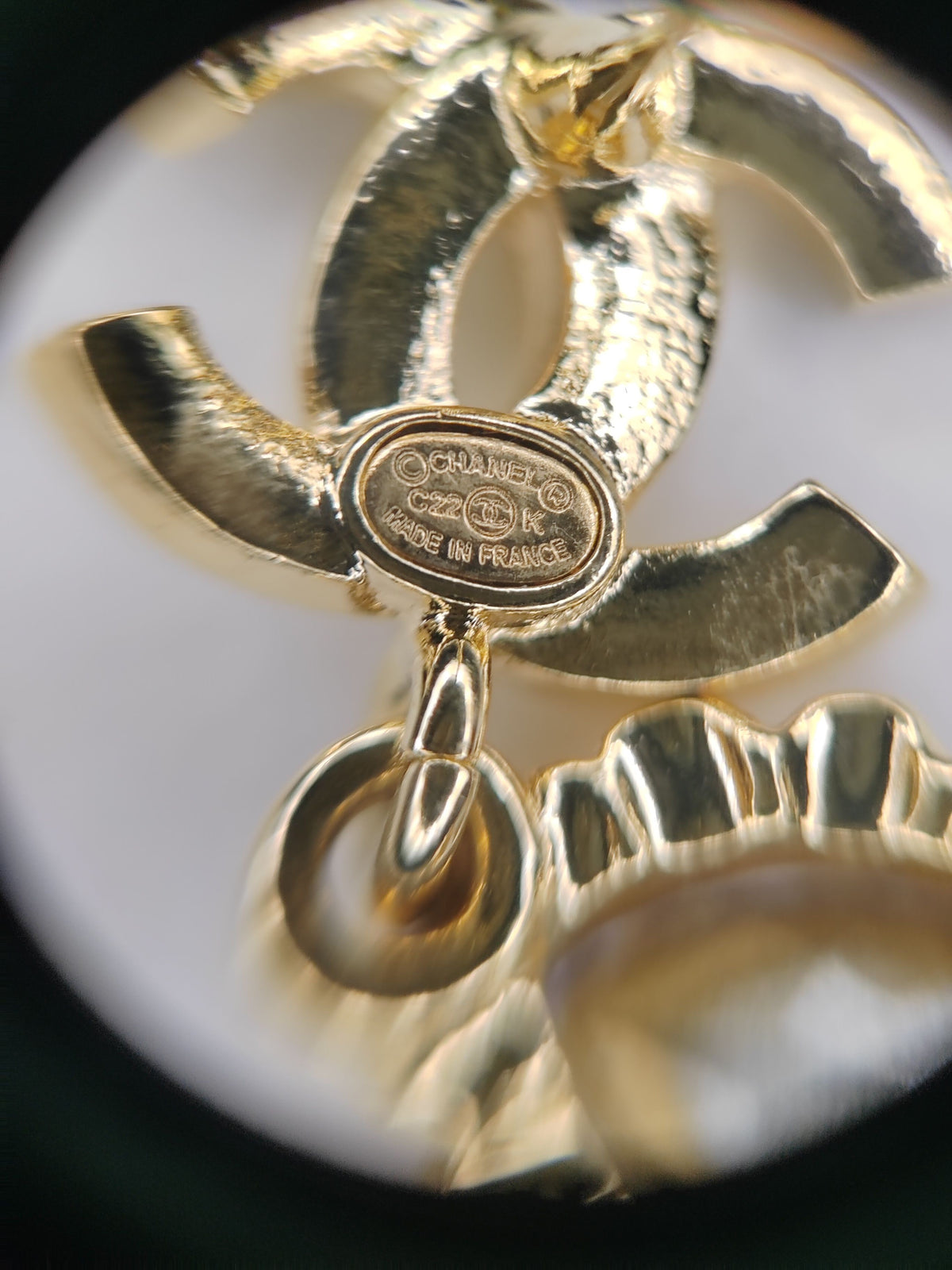 Chanel - Other - Crystal - Gold