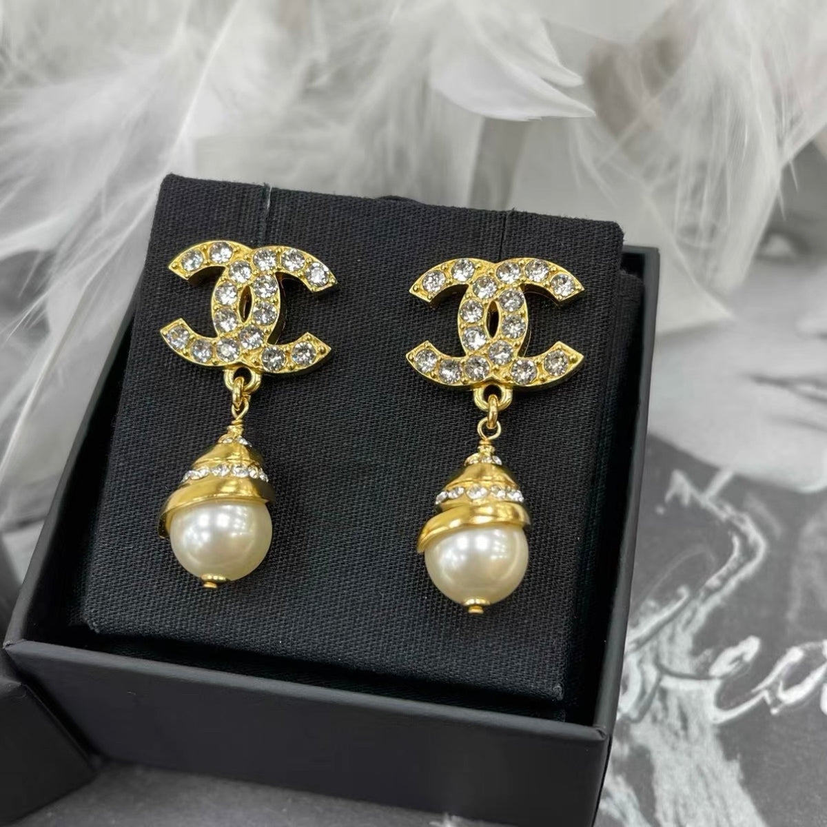 Chanel - Other - Crystal - Gold
