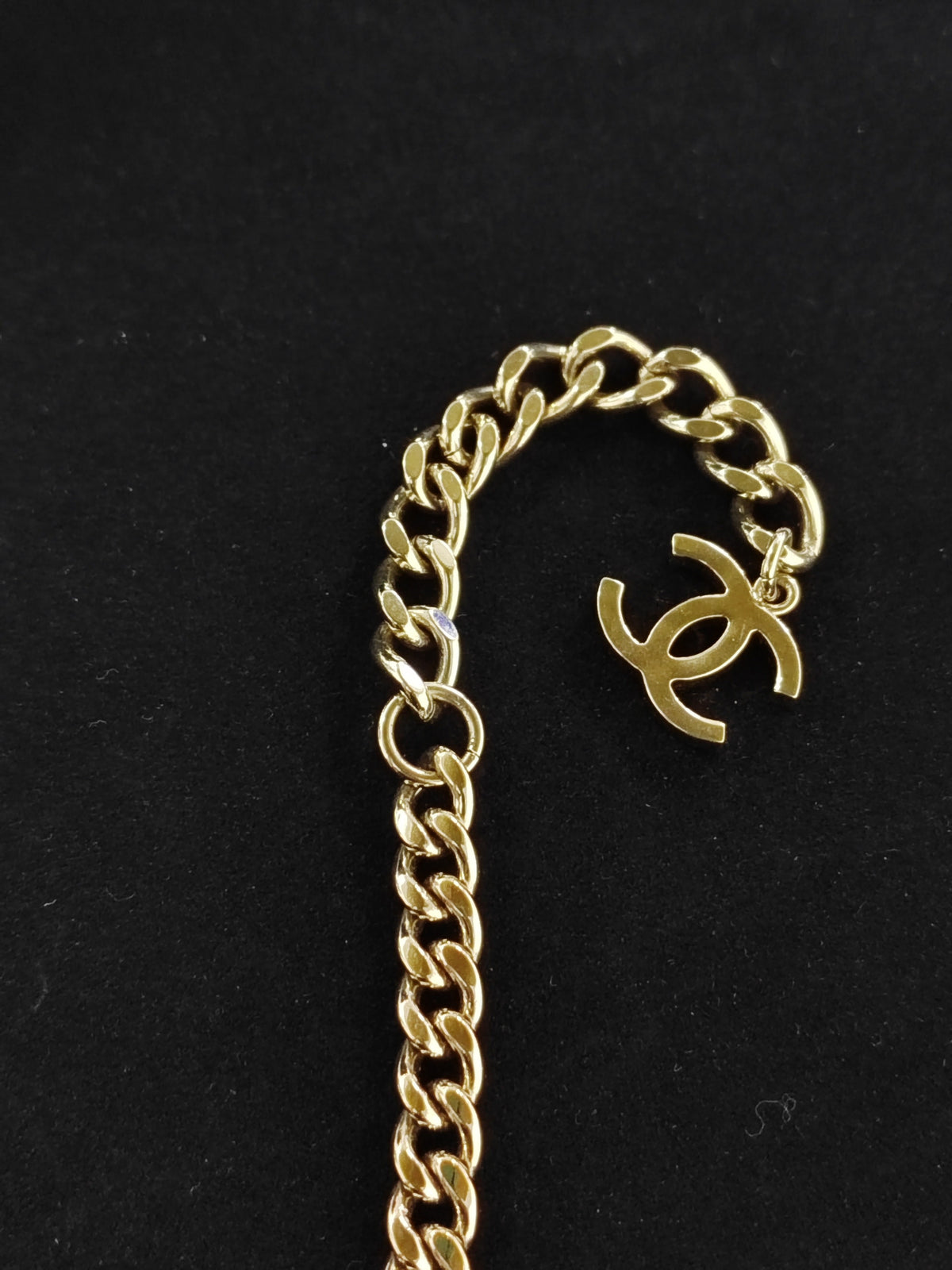 Chanel - Other - Crystal - Gold