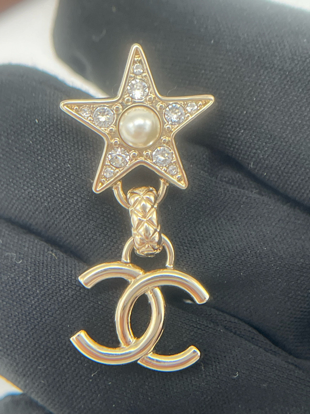 Chanel - Other - Crystal - Gold