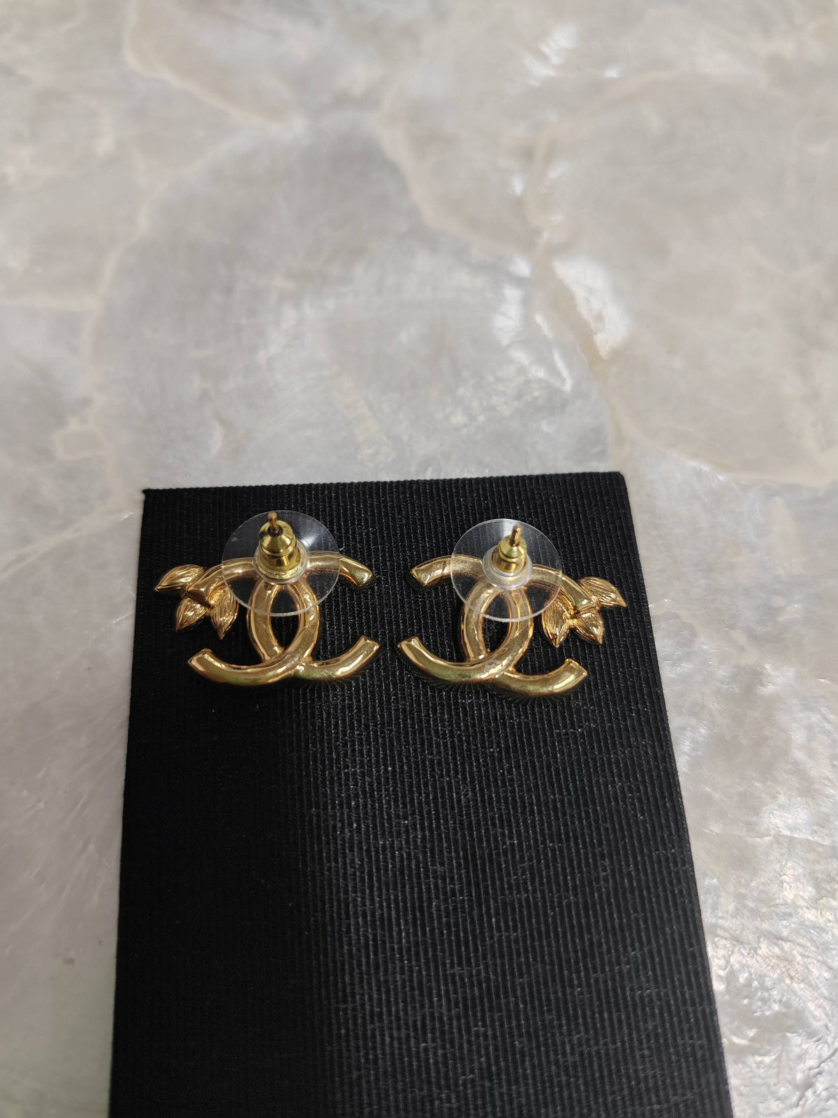 Chanel - Other - Crystal - Gold