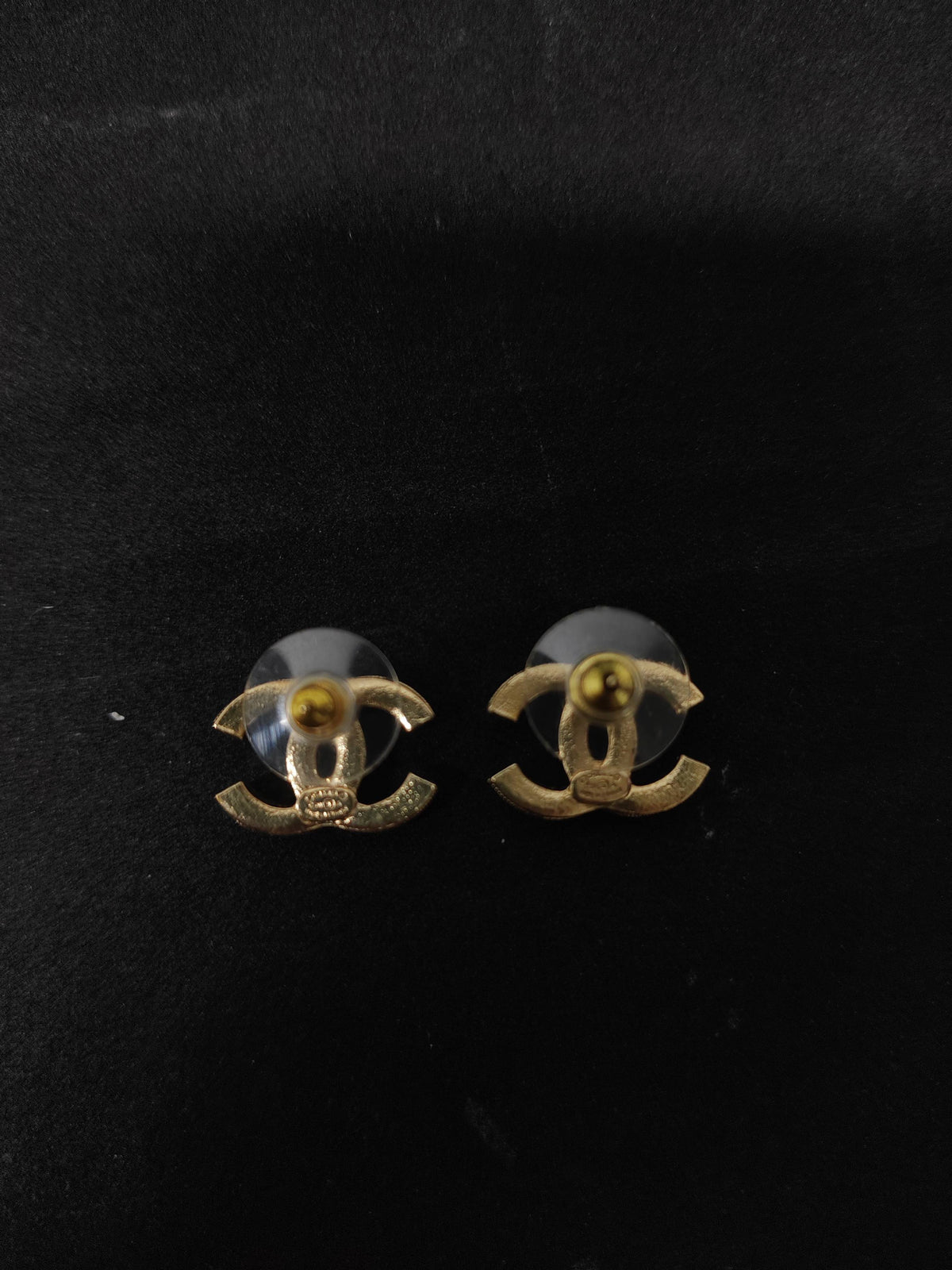 Chanel - Other - Crystal - Gold