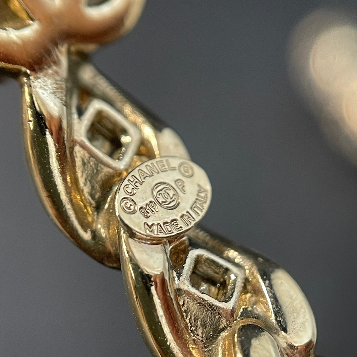 Chanel - Other - Crystal - Gold
