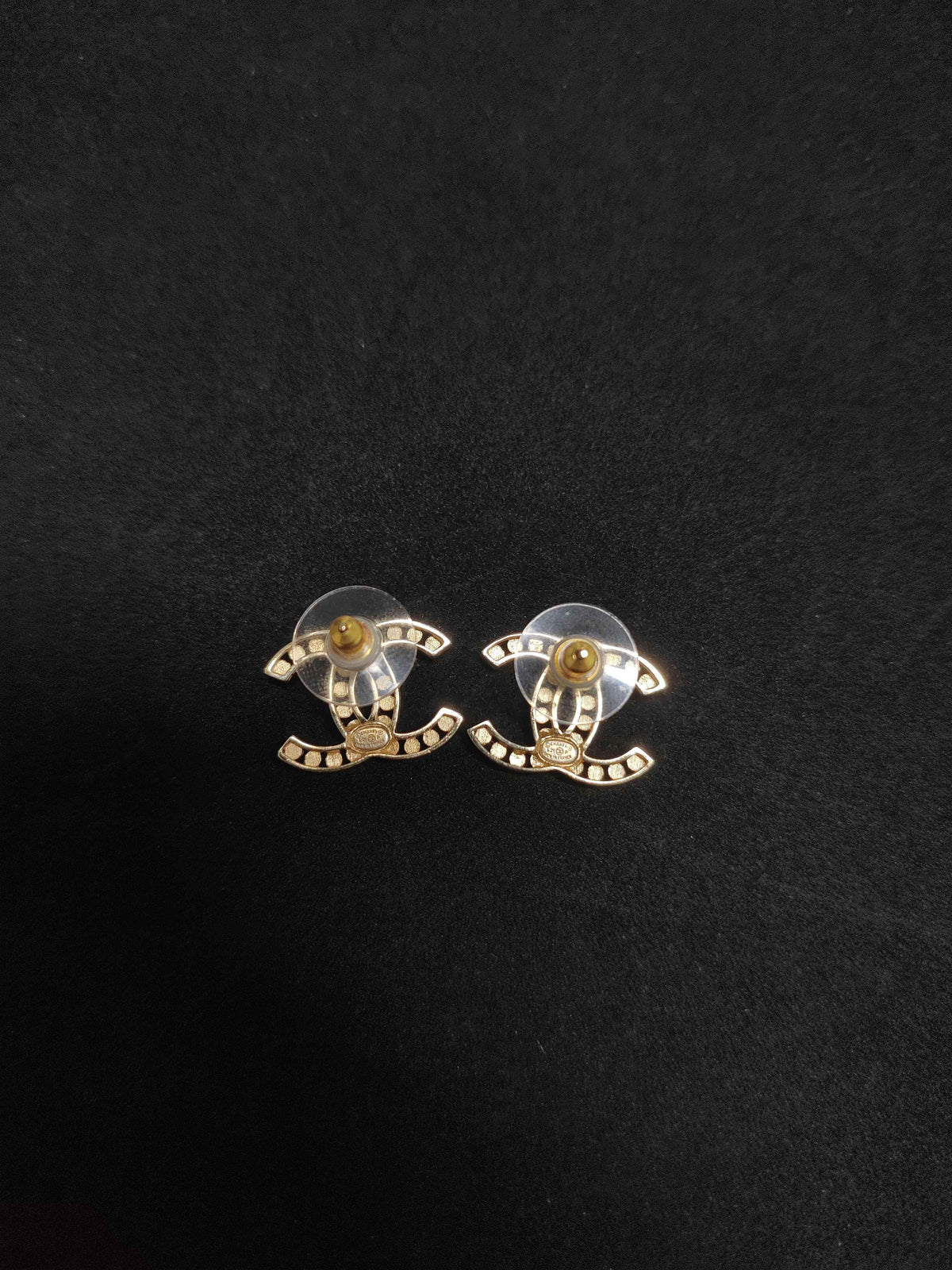 Chanel - Other - Crystal - Gold