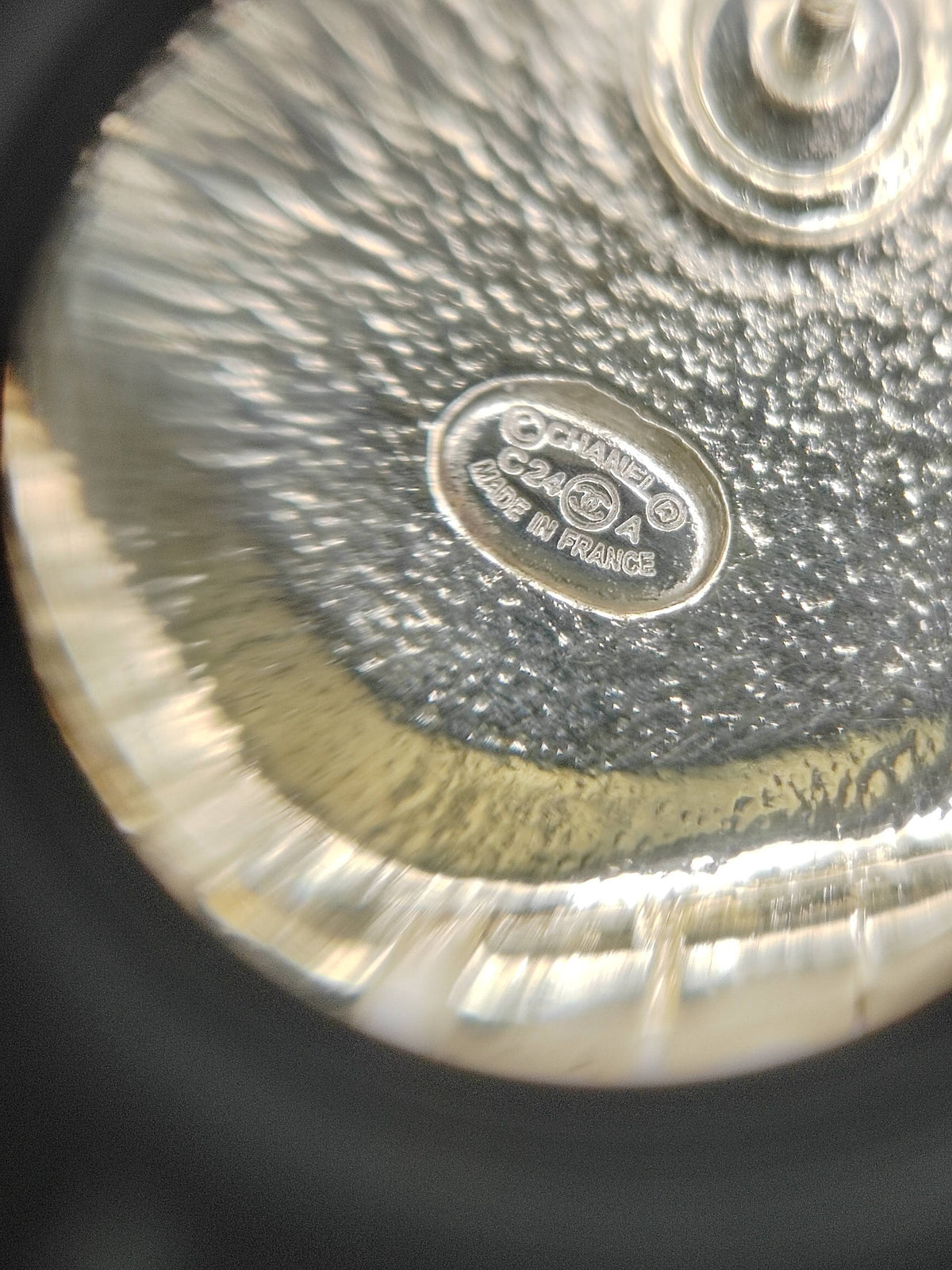 Chanel - Other - Crystal - Gold