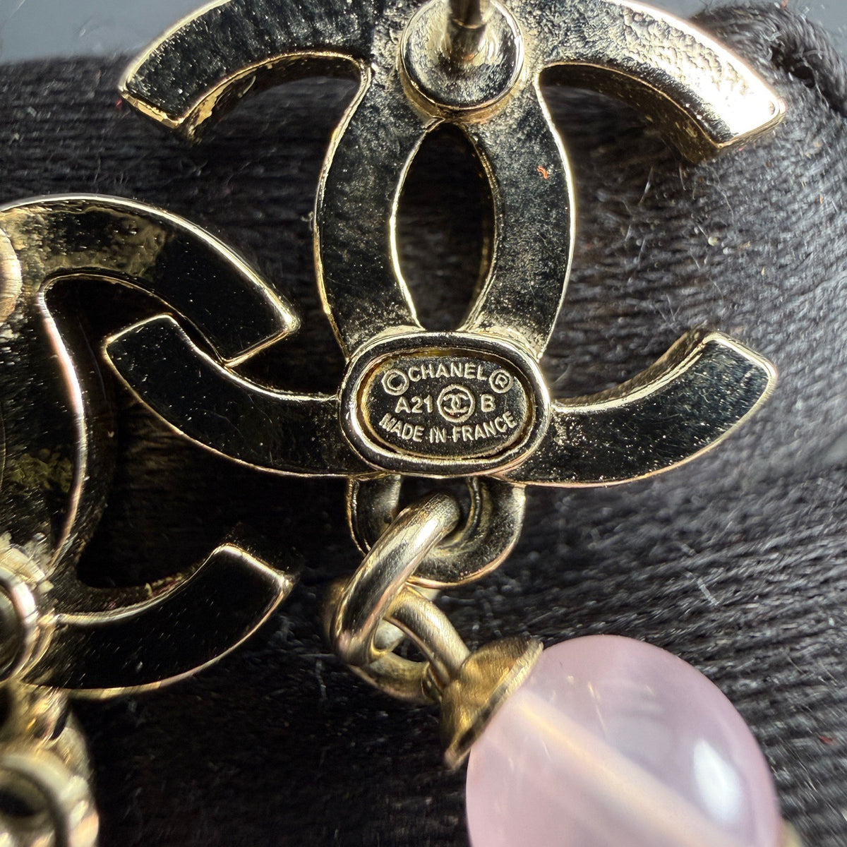 Chanel - Other - Crystal - Gold