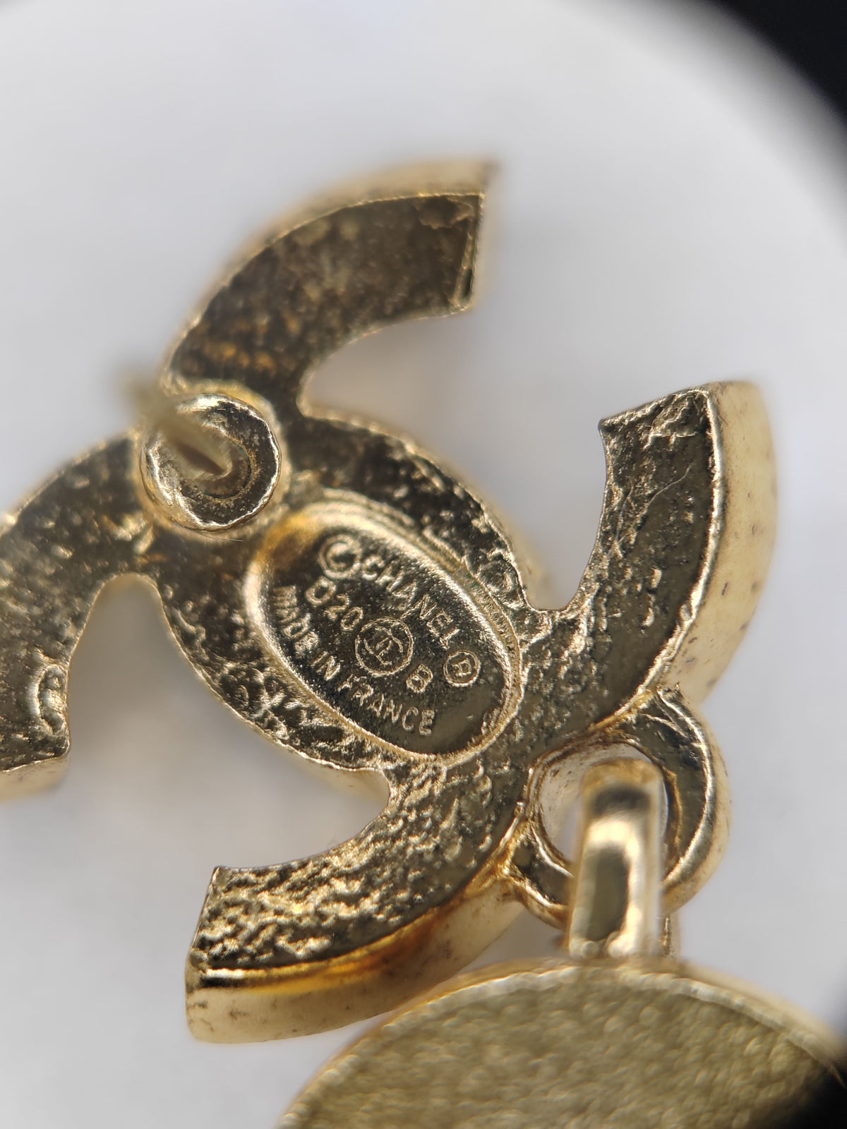 Chanel - Other - Crystal - Gold