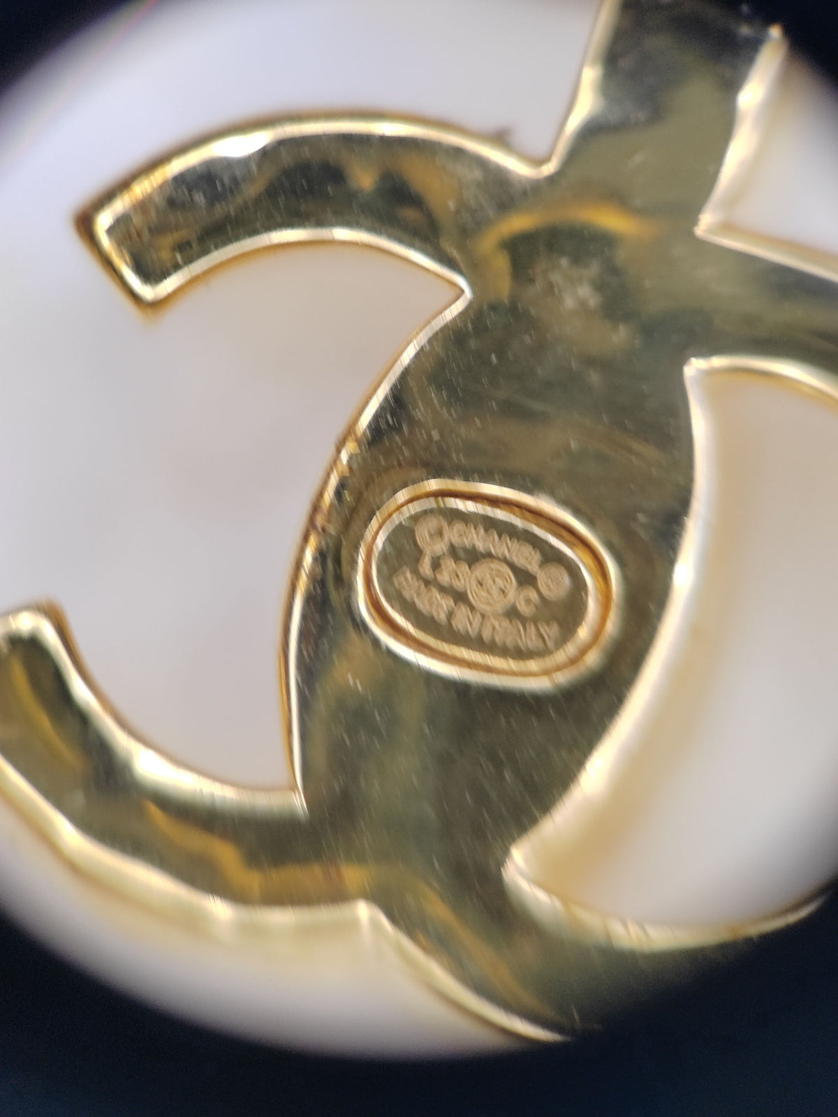 Chanel - Other - Crystal - Gold