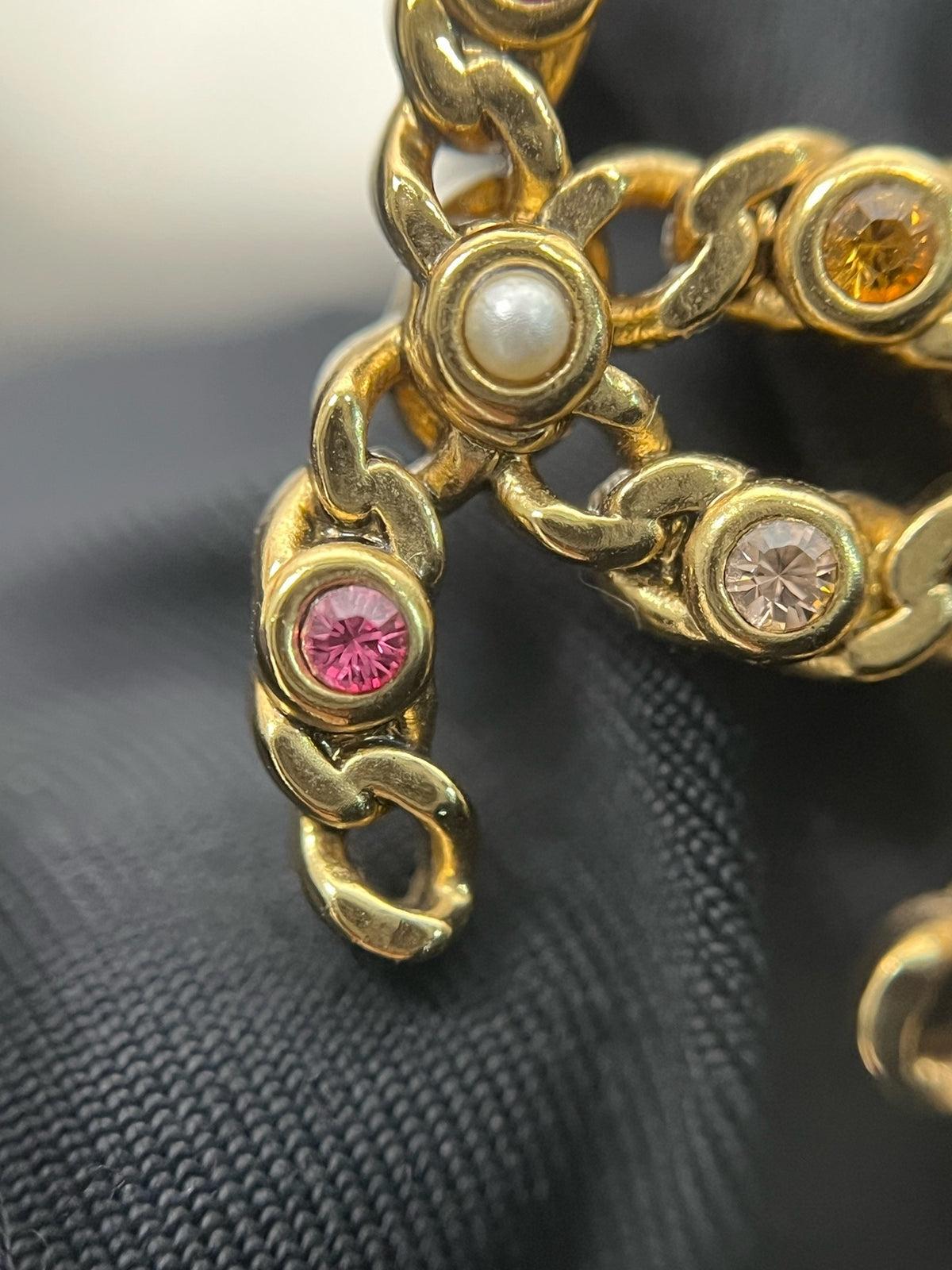 Chanel - Other - Crystal - Gold