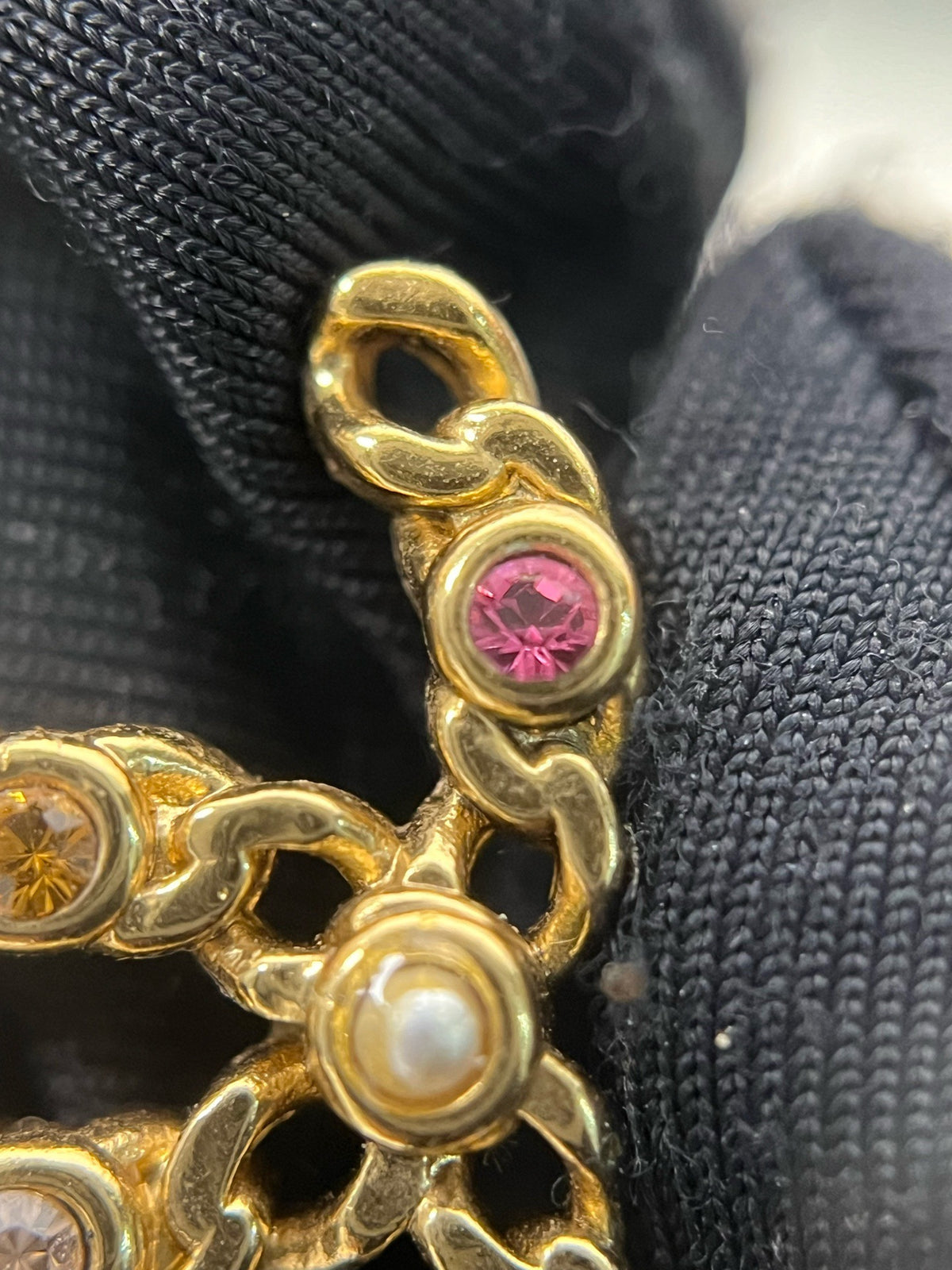 Chanel - Other - Crystal - Gold