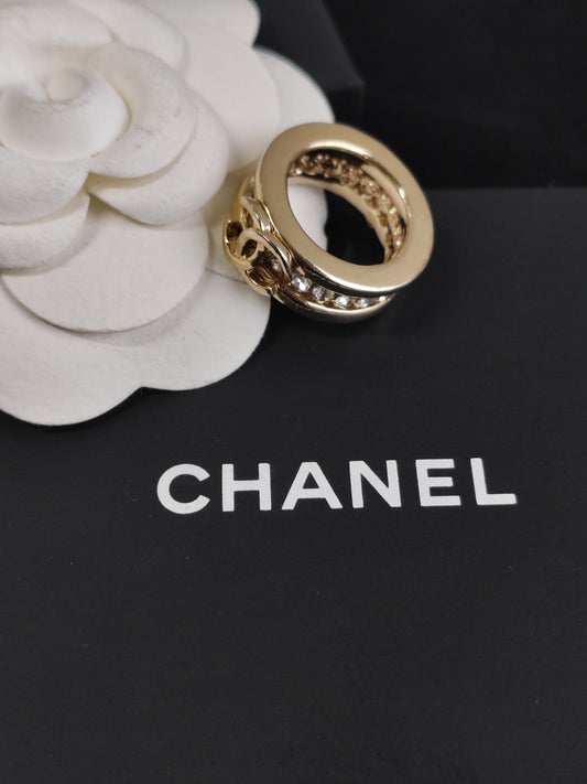 Chanel - Other - Crystal - Gold - (47)