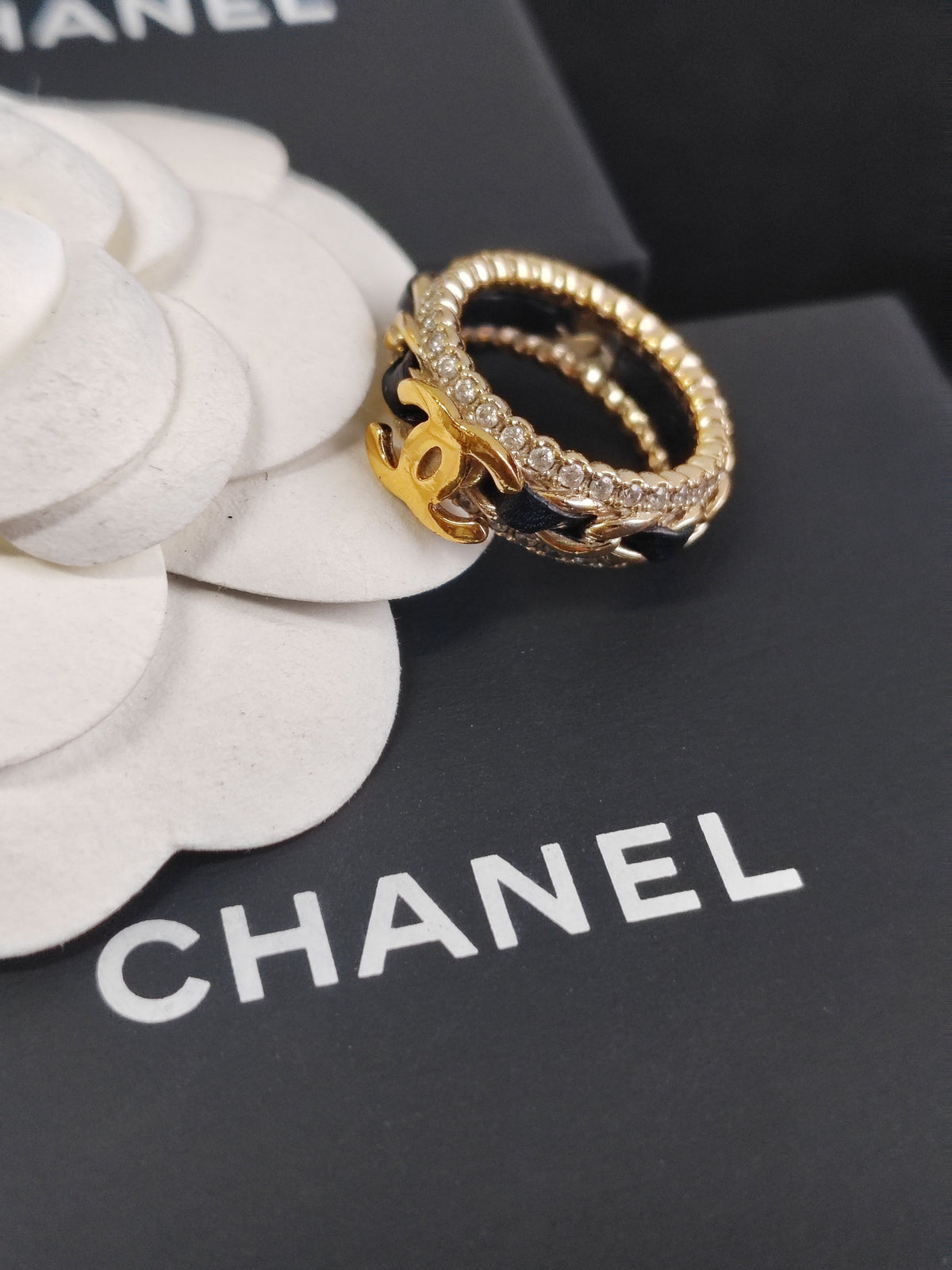 Chanel - Other - Crystal - Gold - (53)