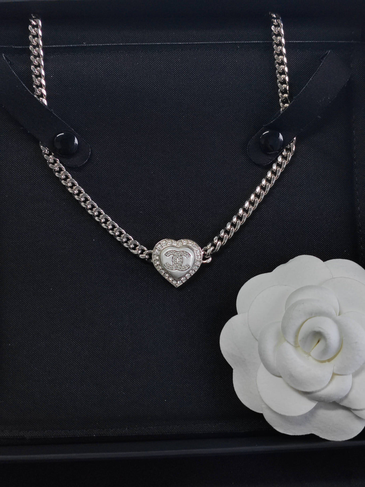 Chanel - Other - Crystal - Silver