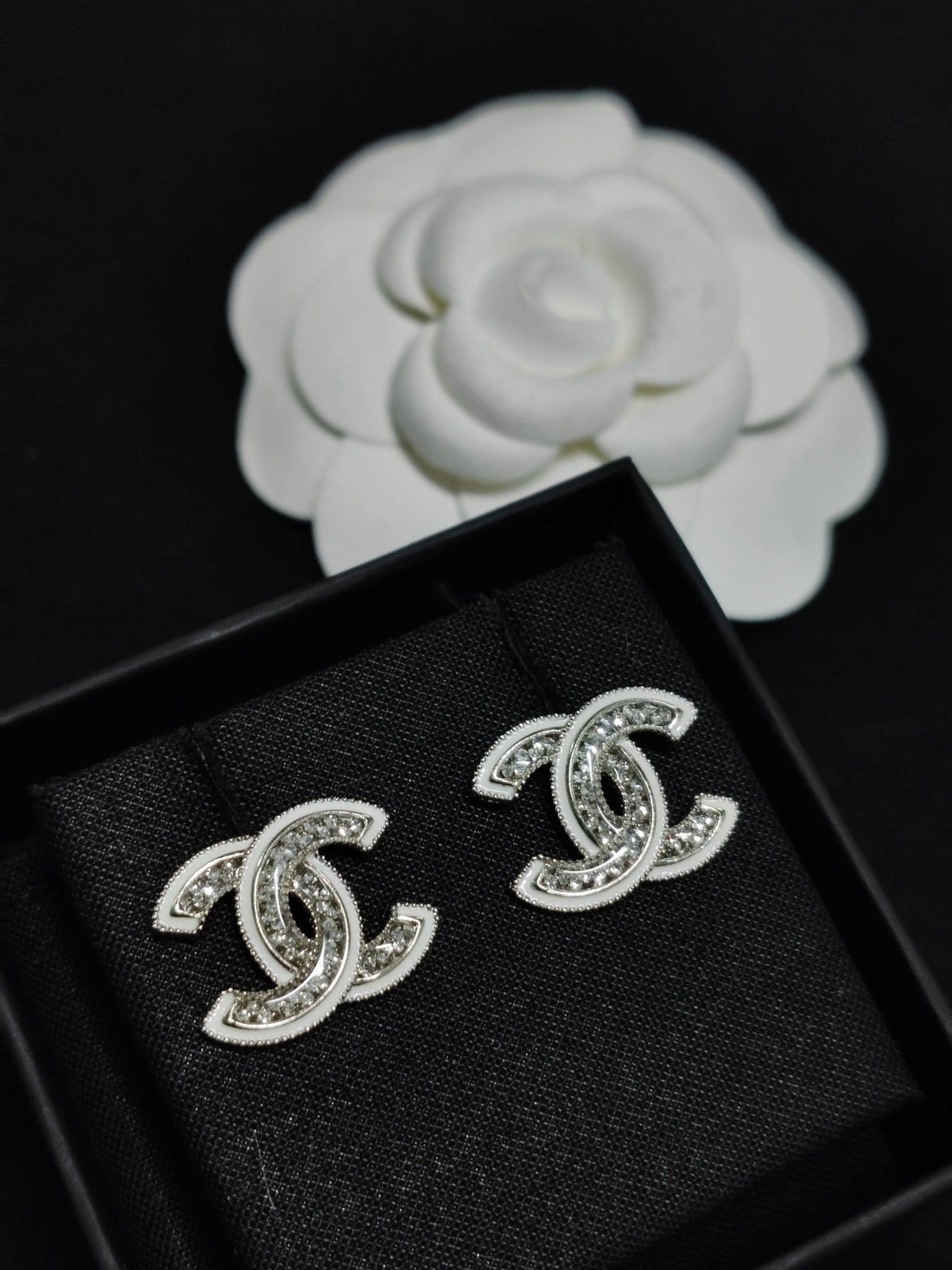 Chanel - Other - Crystal - Silver