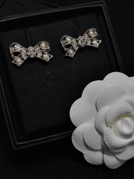 Chanel - Other - Crystal - Silver