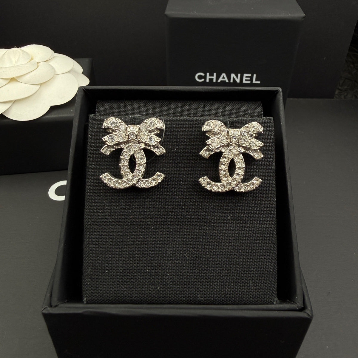Chanel - Other - Crystal - Silver
