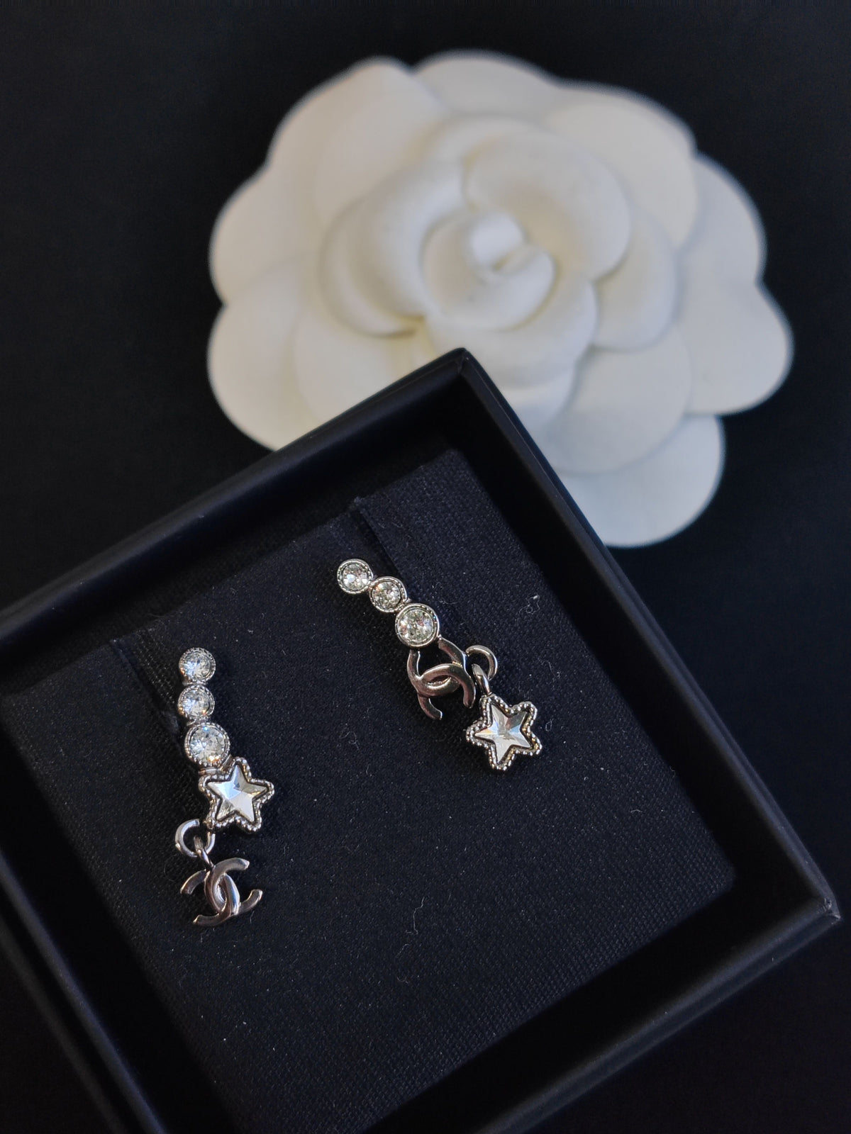 Chanel - Other - Crystal - Silver