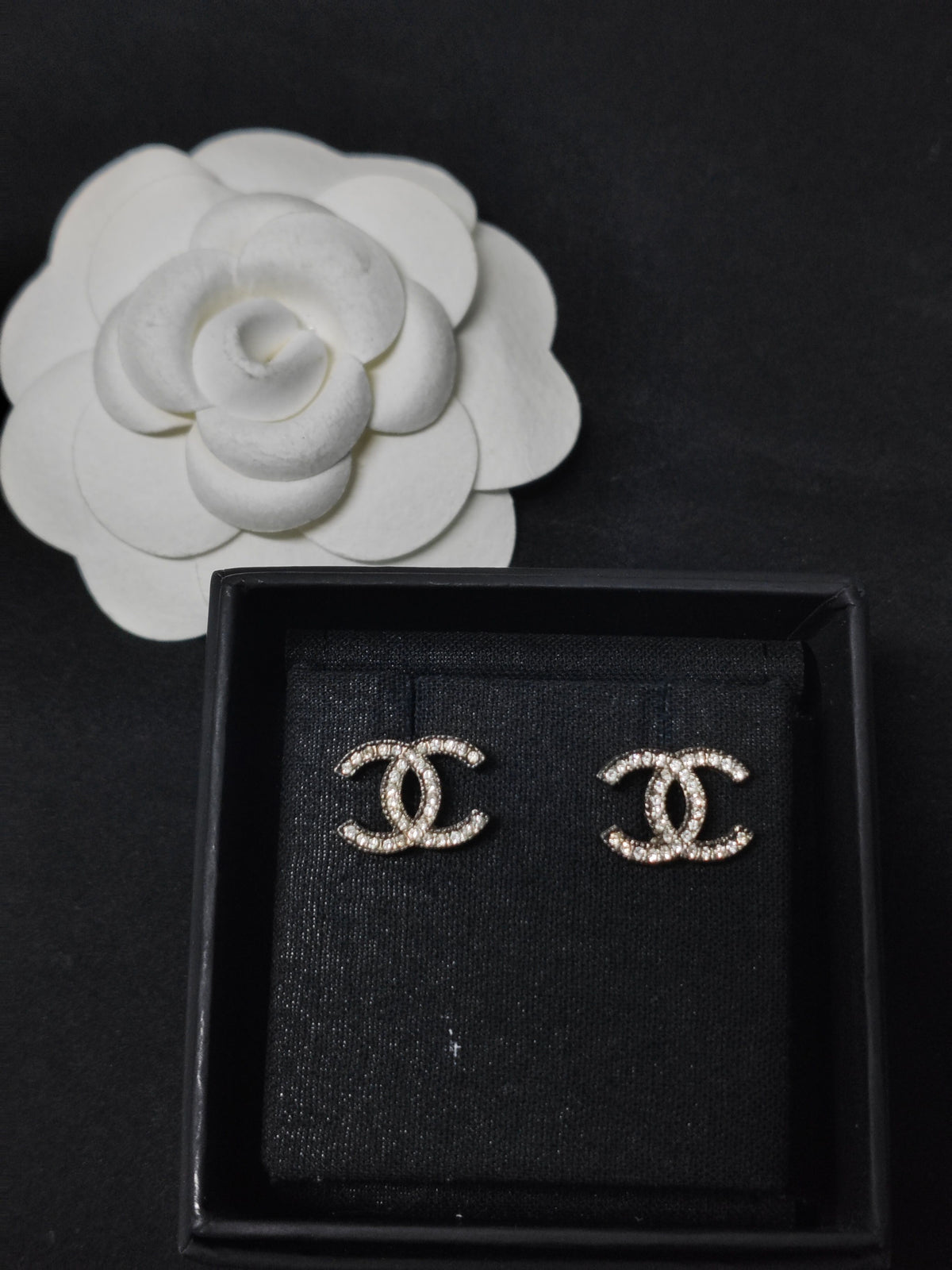 Chanel - Other - Crystal - Silver