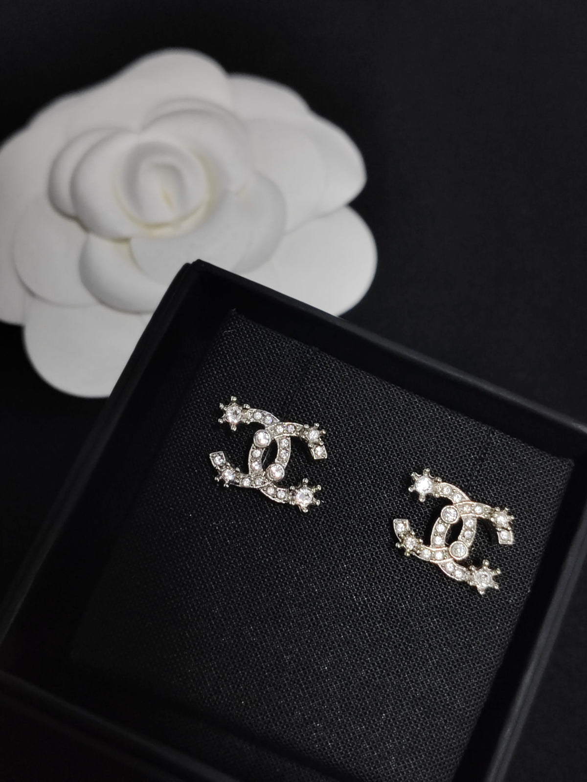 Chanel - Other - Crystal - Silver
