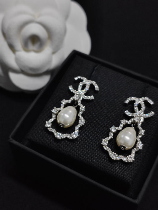 Chanel - Other - Crystal - Silver